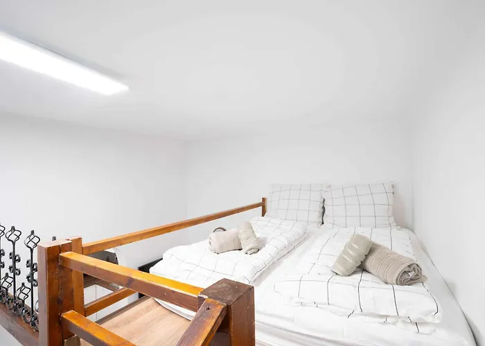 Loft 2br Sleeps 6 Apartament